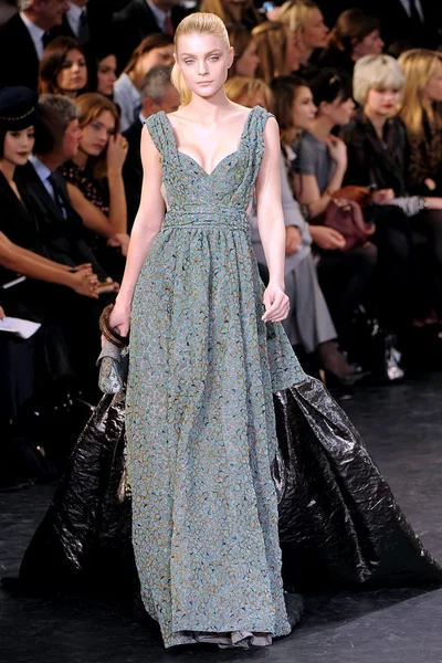 Look 53